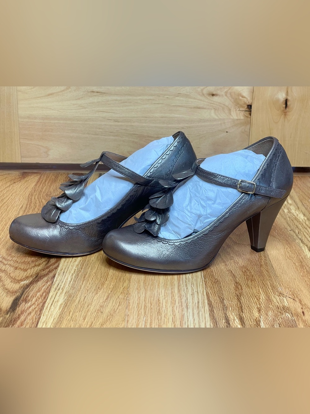 Clarks Indigo T-strap heels